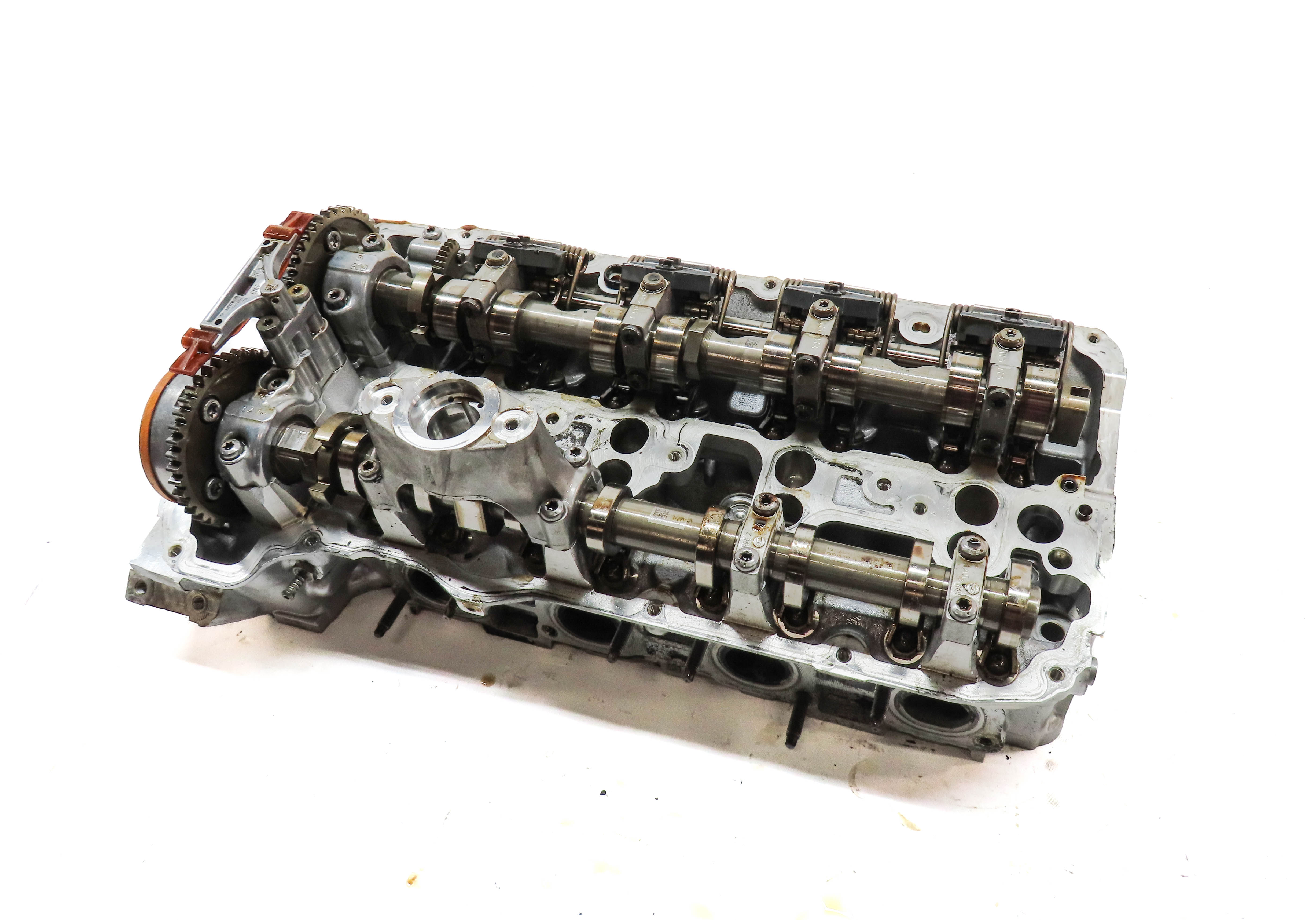 13-19 BMW 550i 650i 750i X5 X6 - 4.4L N63B TWIN TURBO ENGINE RIGHT CYLINDER HEAD — exact item pictured